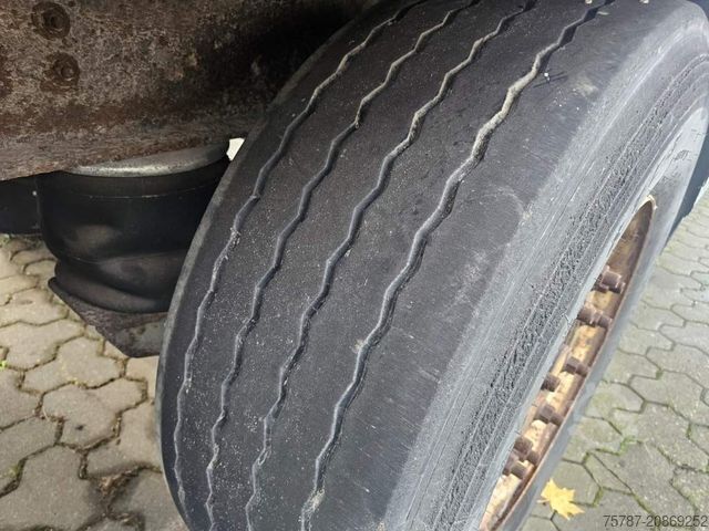 Kofferauflieger SPIER Doppelstock mit Balken, 2 Achser