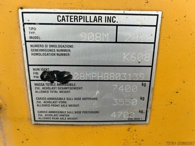 Radlader CATERPILLAR 908M