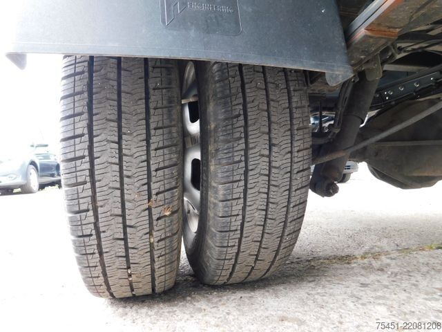 Tipvogn varebil Iveco Daily 50C18 DoKa Dreiseiten Kipper AHK KLIMA STHZ TEMPO