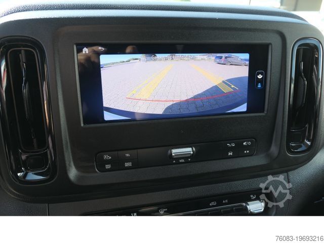 Skåpbil MERCEDES-BENZ Vito 116CDI extralang Facelift 9G Klima CAM Navi