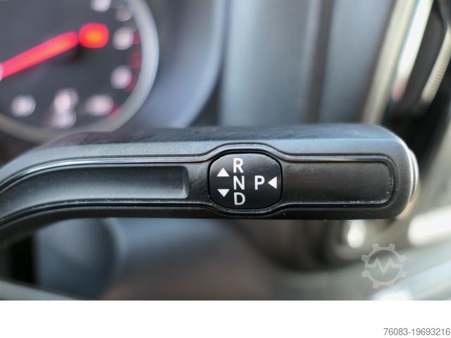 Skåpbil MERCEDES-BENZ Vito 116CDI extralang Facelift 9G Klima CAM Navi
