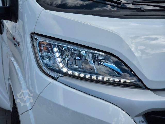 Напівінтегрований кемпер BÜRSTNER Lyseo T 744 *2x Hubbett*2xTV*MaxxFan*Navi*Solar