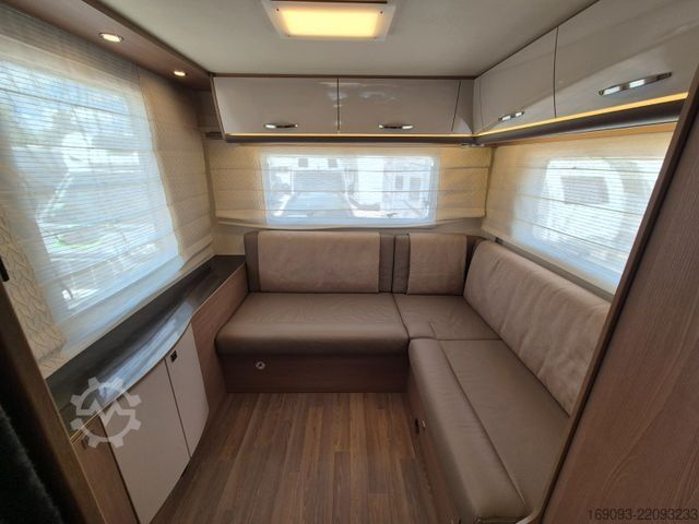 Напівінтегрований кемпер BÜRSTNER Lyseo T 744 *2x Hubbett*2xTV*MaxxFan*Navi*Solar