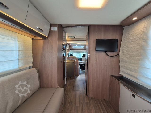 Напівінтегрований кемпер BÜRSTNER Lyseo T 744 *2x Hubbett*2xTV*MaxxFan*Navi*Solar