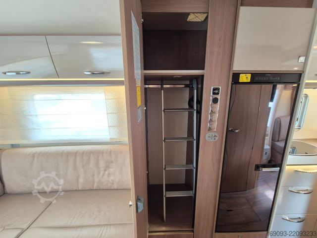 Напівінтегрований кемпер BÜRSTNER Lyseo T 744 *2x Hubbett*2xTV*MaxxFan*Navi*Solar