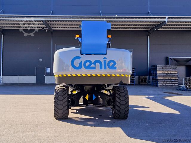 τηλεσκοπική πλατφόρμα εργασίας Genie SX-135 XC