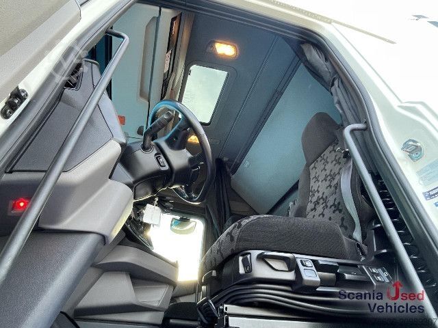 Standardni tegljač Scania S 500 A4x2NB DIFF-L RETARDER P-AIRCO FULL AIR ACC
