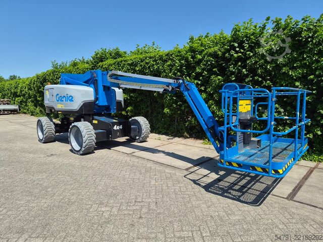 Leddelt teleskopisk arbejdsplatform Genie Z-60/37 DC