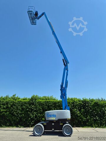 Leddelt teleskopisk arbejdsplatform Genie Z-60/37 DC
