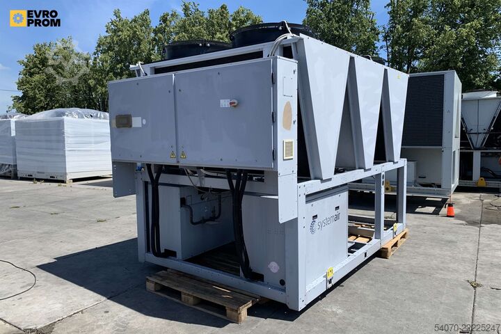 Chiller Used Industrial Chiller SYSTEMAIR - 238.1 kW | With warranty