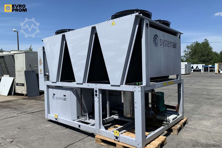 Chiller Used Industrial Chiller SYSTEMAIR - 238.1 kW | With warranty