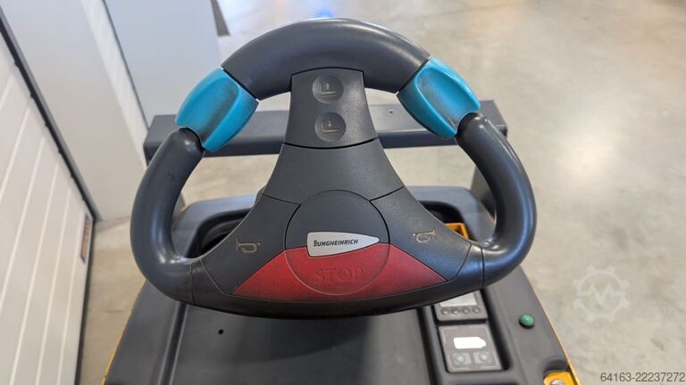 Vetotraktori Jungheinrich EZS 130