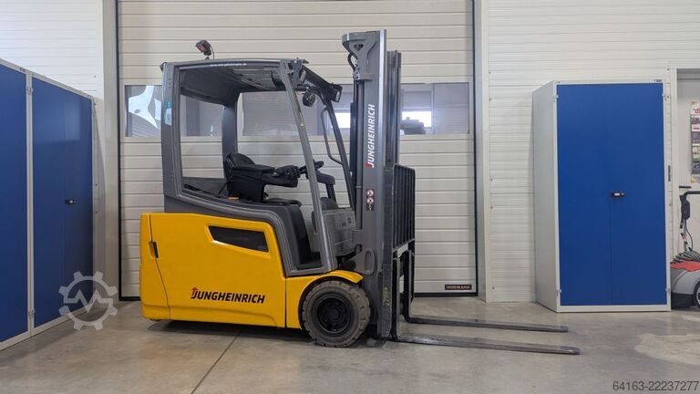 Sähkökäyttöinen 3 -pyöräinen trukki Jungheinrich EFG 220 Li-Ion Batterie