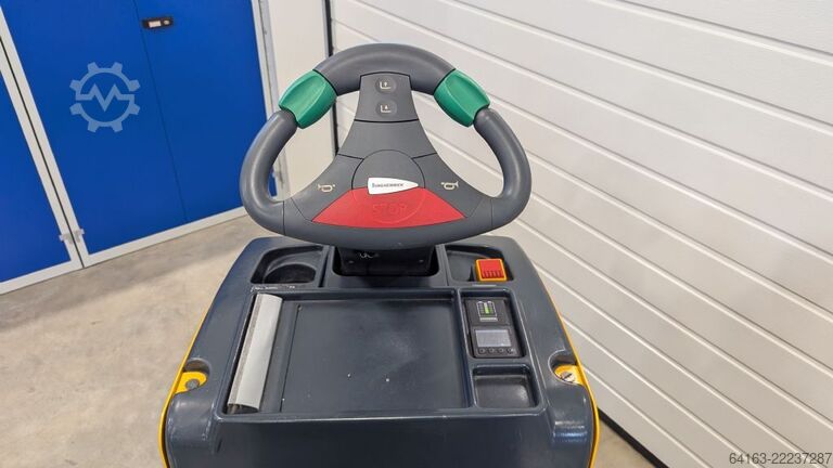 Vetotraktori Jungheinrich EZS 130