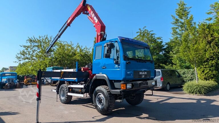 Auto-dizalica montirana na kamionu MAN TGM 10.180 4x4 KRAN 16m single bereift FUNK