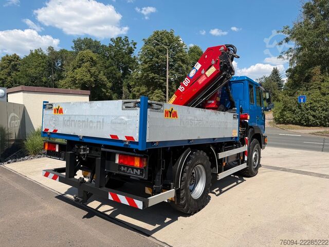 Kamion sa ravnom platformom MAN TGM 10.180 4x4 KRAN 16m single bereift FUNK