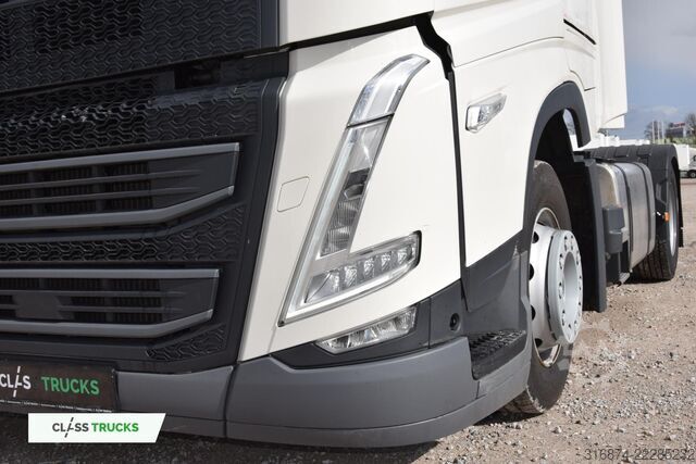 Vakio vetoauto VOLVO FH 500 Globetrotter XL Varios
