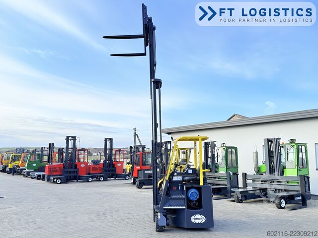 Négyirányú targoncát Combilift CB3000 GAS TRIPLEX 4900 FREE-LIFT