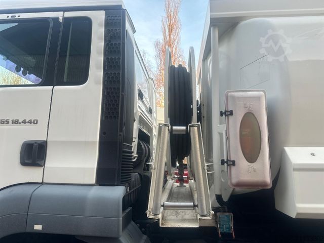 Tank kamyonu MAN TGS 18.400 BL Tank Willig 13500 Intarder Diesel/