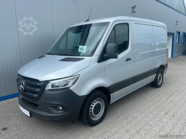 Furgoneta MERCEDES-BENZ Sprinter 314 AUTOMATIK NAVI DISTRONIC KAMERA LED