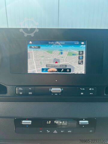 Furgoneta MERCEDES-BENZ Sprinter 314 AUTOMATIK NAVI DISTRONIC KAMERA LED