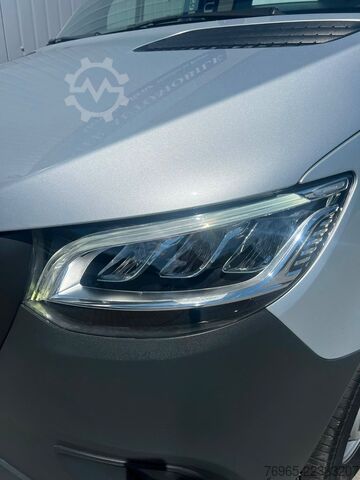 Furgoneta MERCEDES-BENZ Sprinter 314 AUTOMATIK NAVI DISTRONIC KAMERA LED