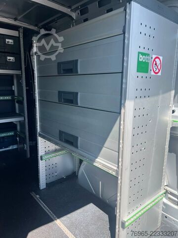 Furgoneta MERCEDES-BENZ Sprinter 314 AUTOMATIK NAVI DISTRONIC KAMERA LED