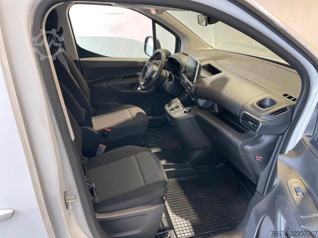 Panel kombi OPEL Combo-e Cargo XL 50-kWh Regalsystem Navi Kamera