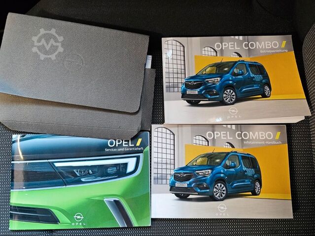 Panelinis furgonas OPEL Combo-e Cargo XL 50-kWh Regalsystem Navi Kamera