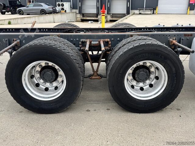 Chassis met cabine DAF XF 530 6x4 PTO RETARDER