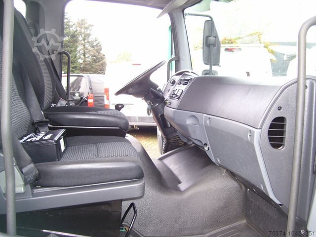 Autobasculantă cu trei căi MERCEDES-BENZ Atego 824 Meiller Bluetec5 Klima