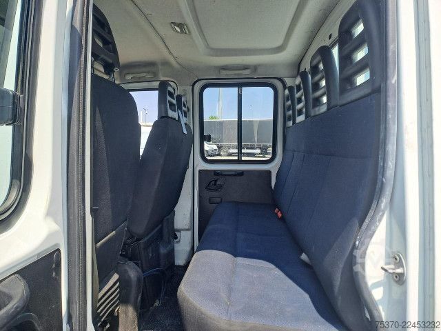 Furgonçinë me kiper IVECO DAILY 35C15