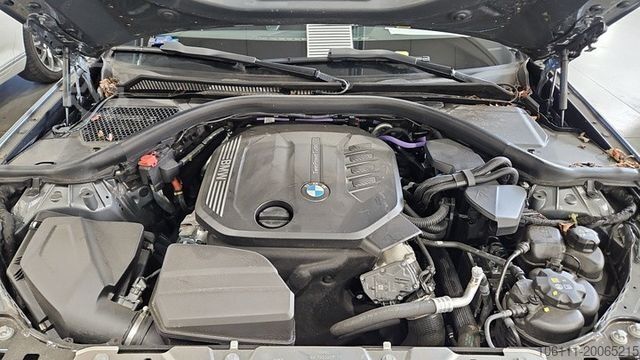 Minibus BMW 320d Touring xDrive