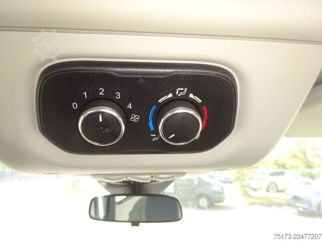 Kleinbus FORD Transit Kombi 350 L3H2 Trend 2xKlima Rampe KMP