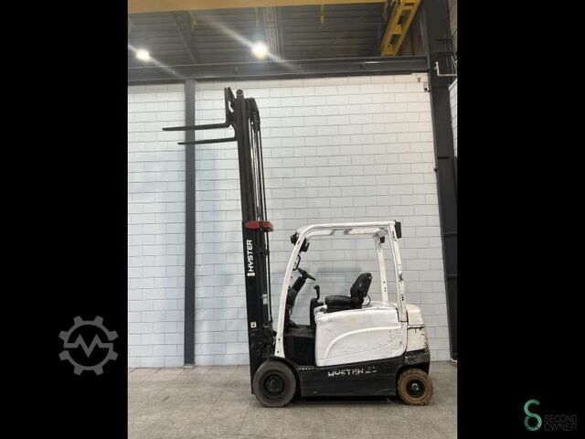 šakinis krautuvas Hyster J2.5XN