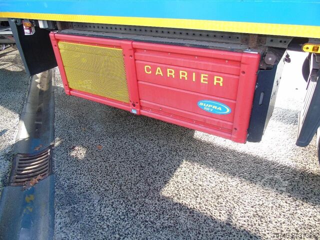 Μεταφορά σε ψύξη/κατάψυξη Schmitz Cargobull 2 AXLE + CARRIER + DHOLLANDIA LOADLIFT