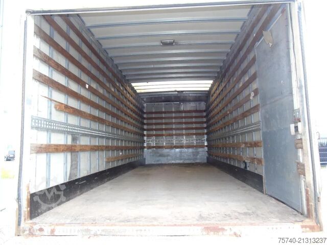 Valiză Volvo FL 240 + 12t + euro 5 + lift