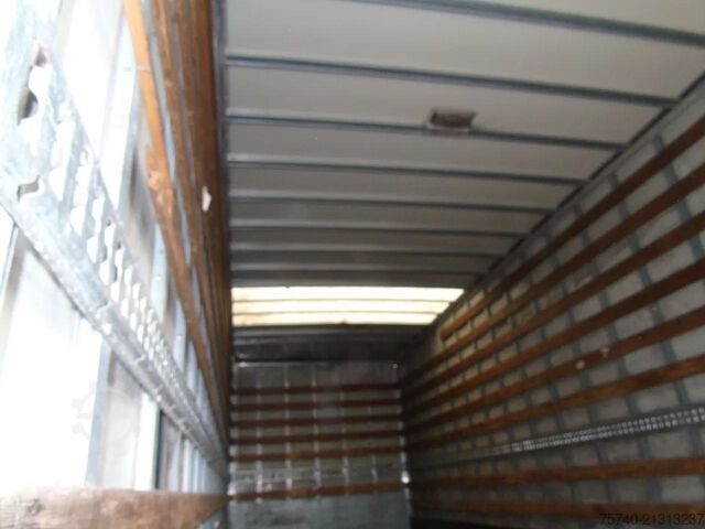 Valiză Volvo FL 240 + 12t + euro 5 + lift