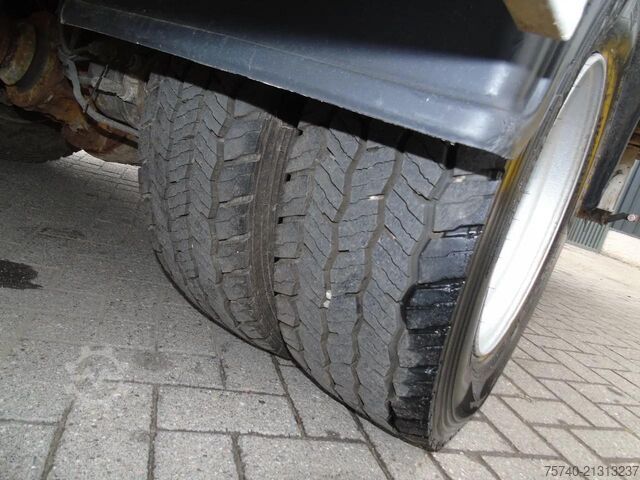 手提箱 Volvo FL 240 + 12t + euro 5 + lift
