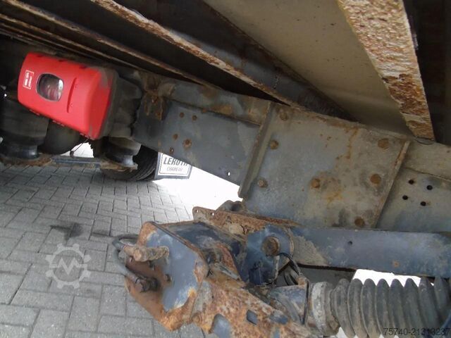 手提箱 Volvo FL 240 + 12t + euro 5 + lift