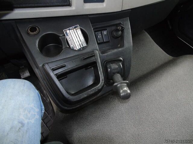 手提箱 Volvo FL 240 + 12t + euro 5 + lift