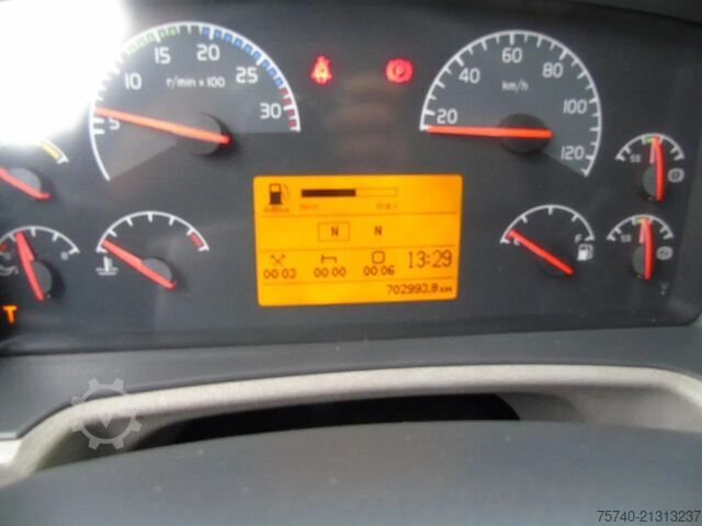 手提箱 Volvo FL 240 + 12t + euro 5 + lift