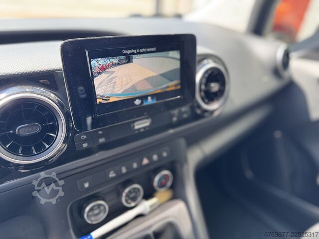 Mercedes-Benz Citan 110 CDI 95HP Diesel 2021 Air conditioning / DAB+ / Apple CarPlay / Camera / Allo MERCEDES-BENZ Citan 110 CDI 95PK Diesel 2021 Airco / DAB + / Apple Carplay / Camera / LM Velgen