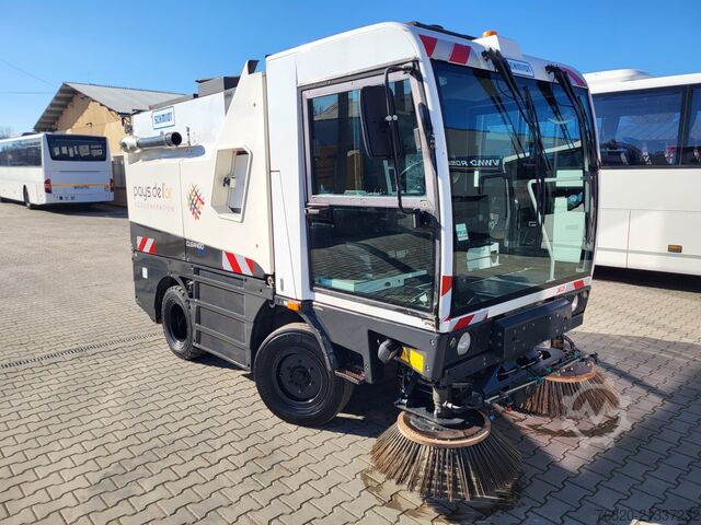 Sweeper truck Schmidt Cleango 500
