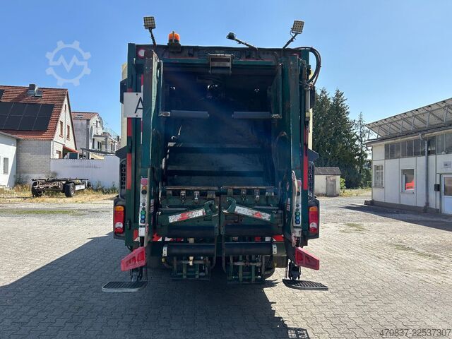Prügiauto MERCEDES-BENZ Actros 2533 / Faun VarioPress 524 + Schüttung