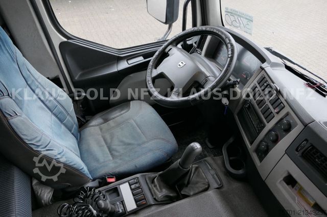 Kamion me platformë dhe tendë VOLVO FE 300 Koffer XL-Tank LBW Euro 5