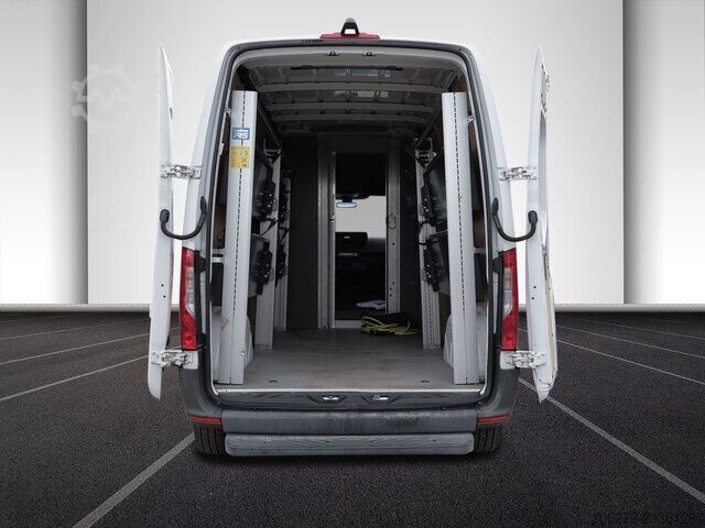 Ван с висока покривка Mercedes-Benz eSprinter 312 Kasten FWD,3.924mm Radstand