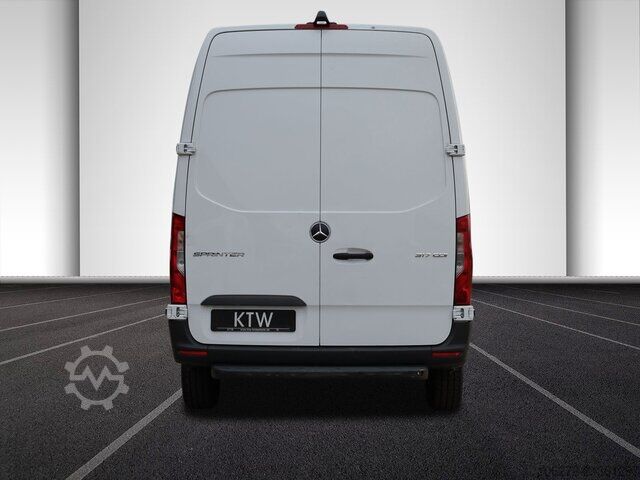 Hátíð loftrými sendibíll Mercedes-Benz Sprinter 317 CDI,L2H2,Automatik,Kamera