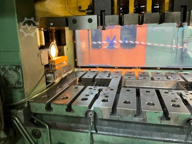 Automatic punching machine BRUDERER BSTA 50 EL CNC