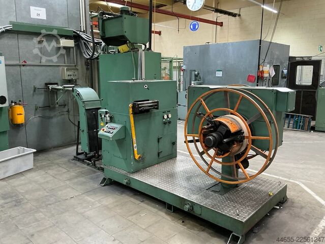Automatic punching machine BRUDERER BSTA 50 EL CNC